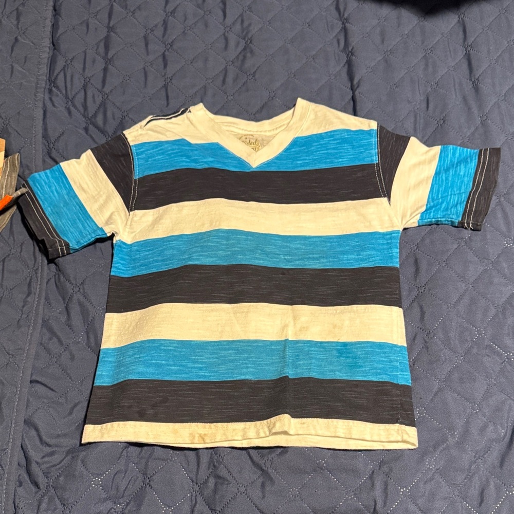 10/$10 faded glory tee